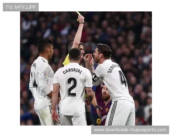 奥蒂兹2025年两战风格迥异对手,技术流与火力型双杀证全面性 奥蒂兹2025年两战风格迥异对手,技术流与火力型双杀证全面性